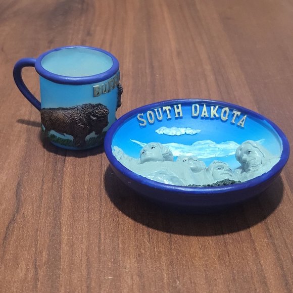 VTG SNCO Miniature Decorative South Dakota Plate & Buffalo Mug Set 1999 - Picture 7 of 12